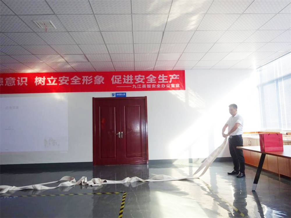 落實主體責任，提高防患意識。樹立安全形象，促進安全生產