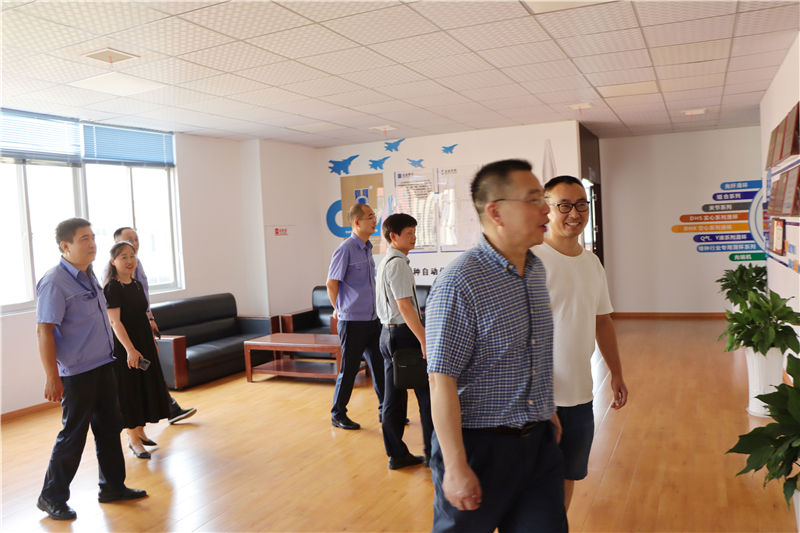 中船海洋裝備集團副總經理陳建平一行到九江黄色视频网页软件下载科技有限公司調研